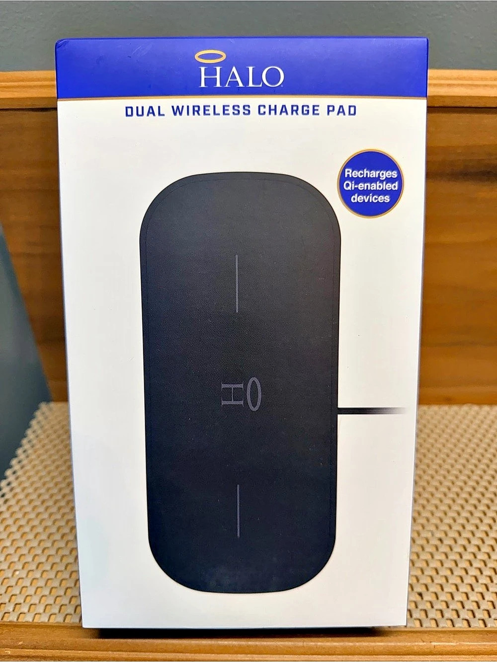 HALO Dual Wireless Charge Pad Wireless Charging Pad NWT
